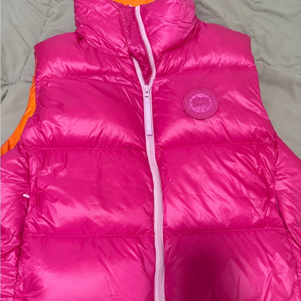 CANADA GOOSE Pink Puffer Vest with Orange Accents